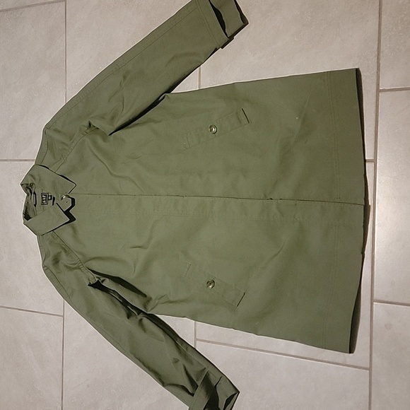 GAP Womens's Mac Trench Coat. Unlined. Military Green. NWT. Large Tall - Picture 2 of 9